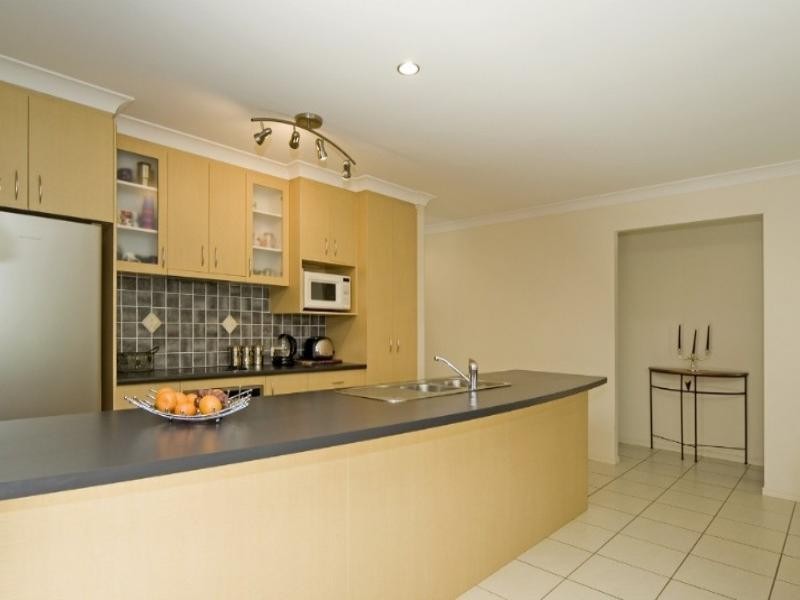 26 Berkshire Crescent, Springfield Lakes QLD 4300