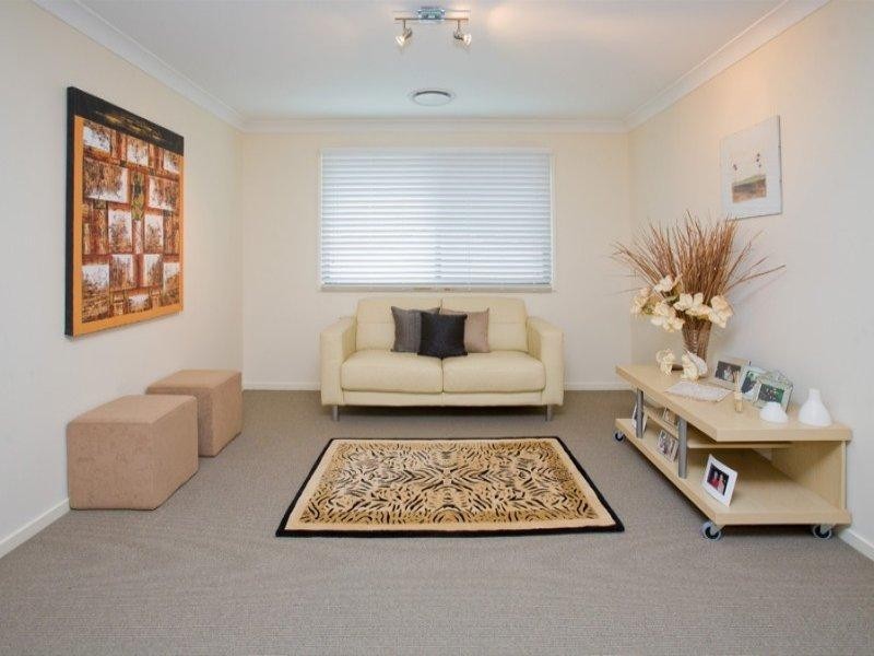 7 Bellbird Drive, Bellbird Park QLD 4300