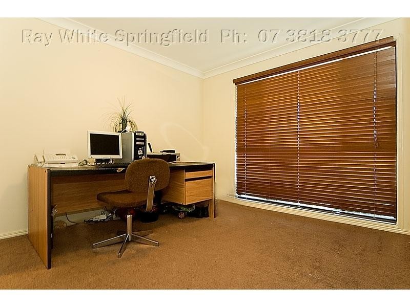 71 Lloyd Bird Crescent, Springfield Lakes QLD 4300