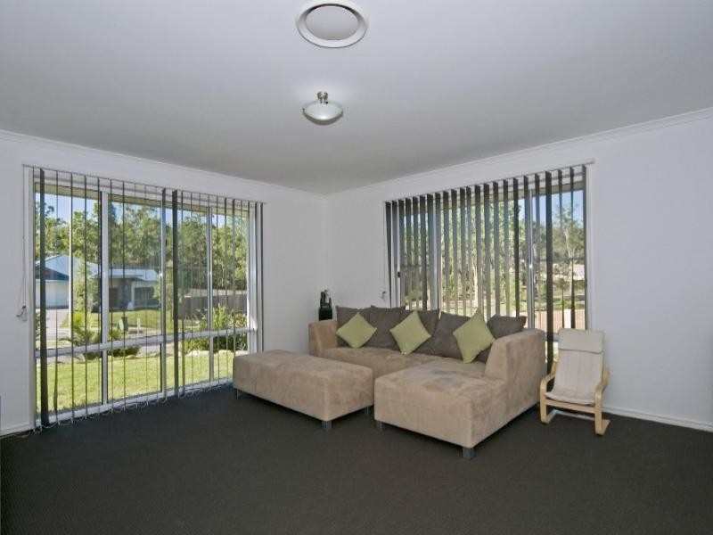 1 McAuley Crescent, Augustine Heights QLD 4300