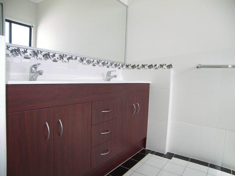 Springfield Lakes QLD 4300