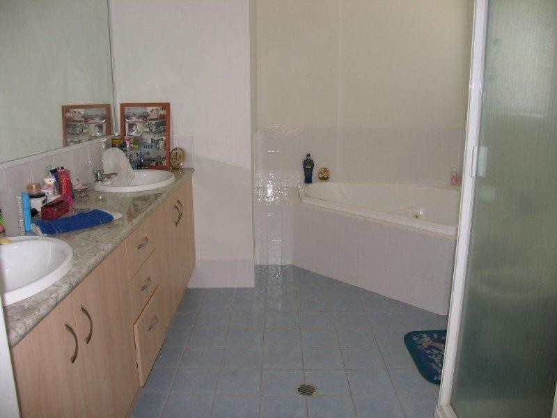 Springfield Lakes QLD 4300