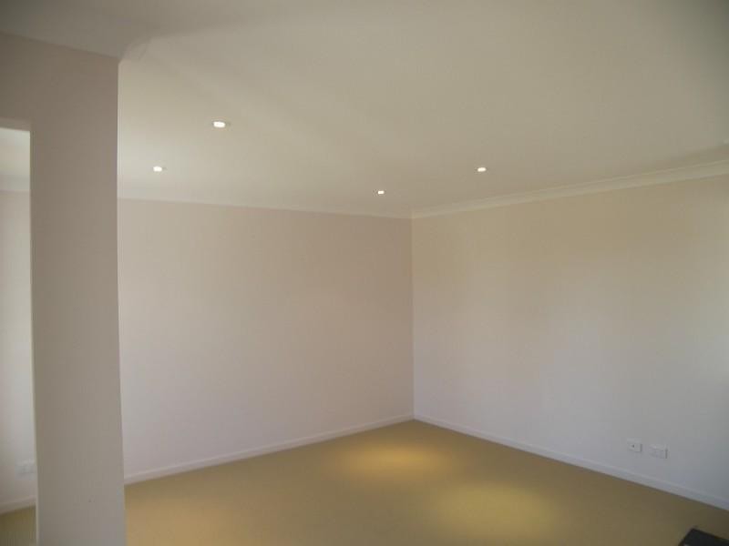 6 Rose Avenue, Springfield Lakes QLD 4300