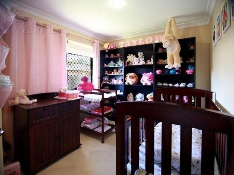 31 Eden Crescent, Springfield Lakes QLD 4300