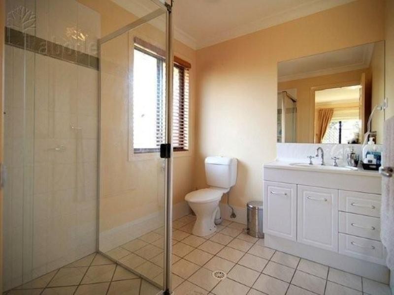 31 Eden Crescent, Springfield Lakes QLD 4300