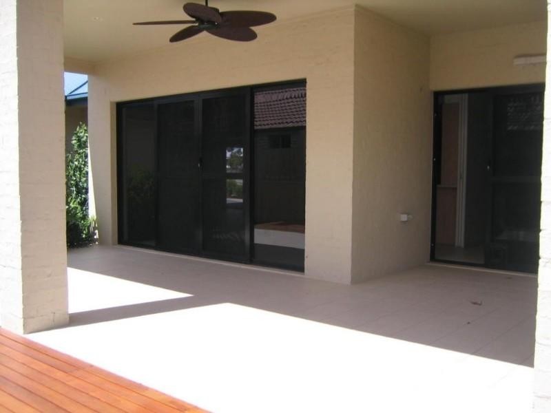 63 Eden Crescent, Springfield Lakes QLD 4300