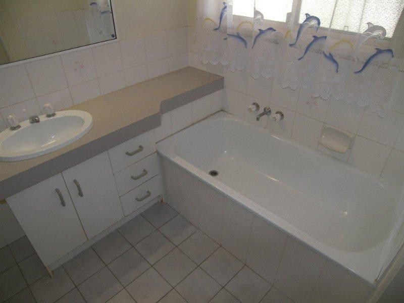 23 Vanessa Court, Camira QLD 4300