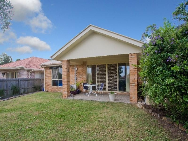 8 Harriet Court, Springfield Lakes QLD 4300