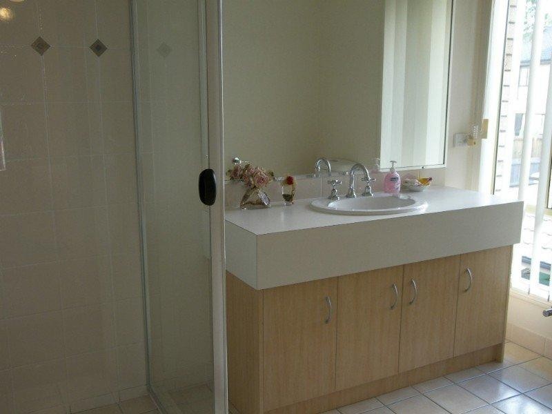 28 Lavender Street, Springfield Lakes QLD 4300