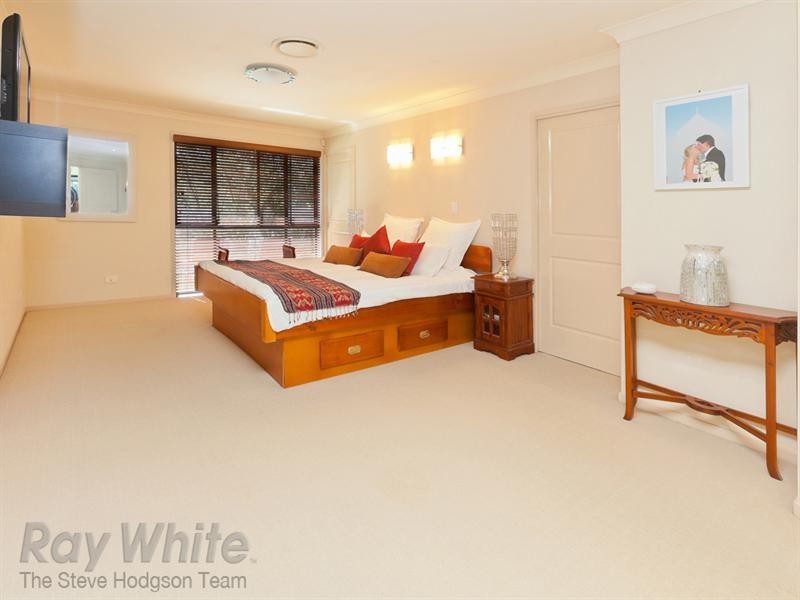 17 De Marce Court, Springfield Lakes QLD 4300