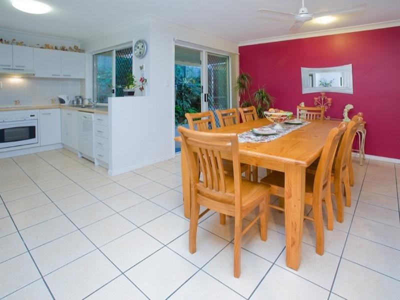 9 Harriet Court, Springfield Lakes QLD 4300