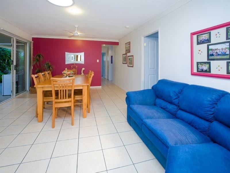 9 Harriet Court, Springfield Lakes QLD 4300
