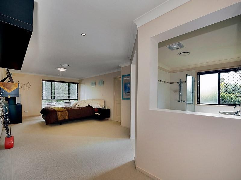 17 De Marce Court, Springfield Lakes QLD 4300