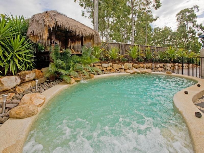 15 Summit Drive, Springfield Lakes QLD 4300