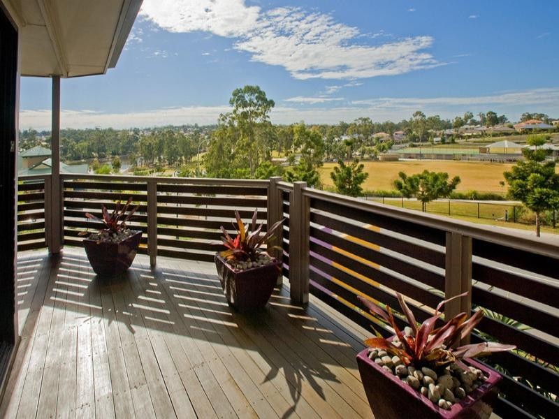 15 Summit Drive, Springfield Lakes QLD 4300