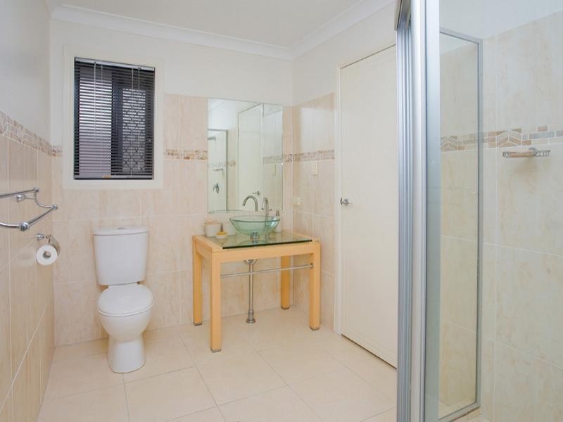 15 Summit Drive, Springfield Lakes QLD 4300