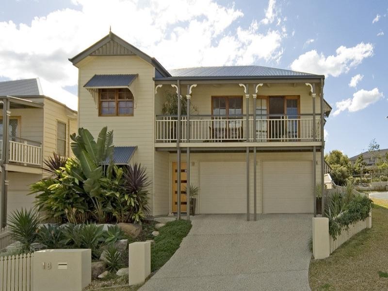 18 Ovals Terrace, Springfield Lakes QLD 4300