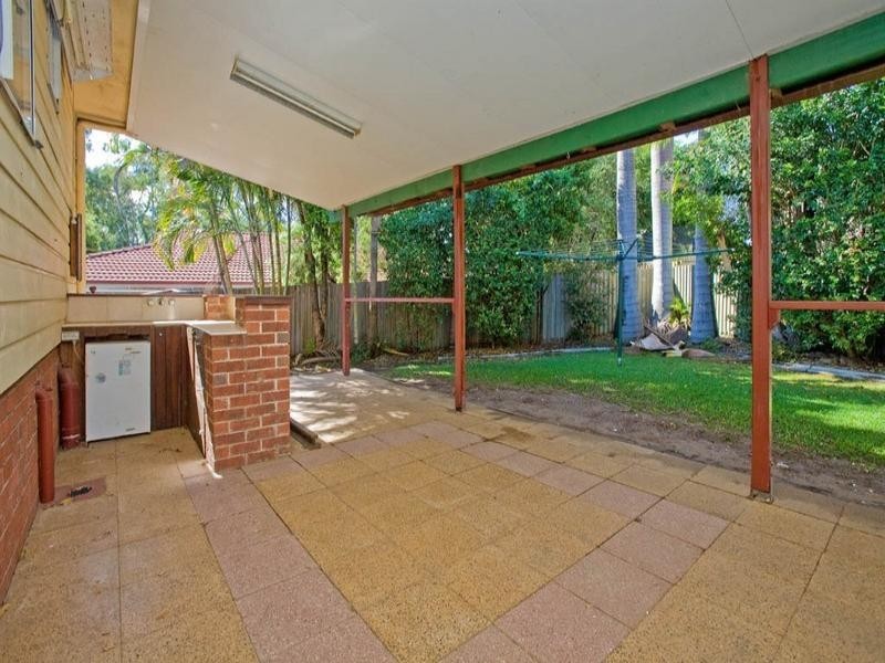 25 Falvey Crescent, Goodna QLD 4300