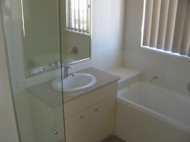 On Wharf Court, Springfield Lakes QLD 4300