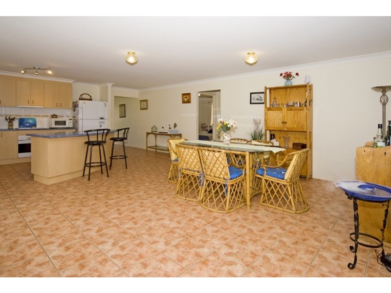 48 Berkshire Place, Springfield Lakes QLD 4300