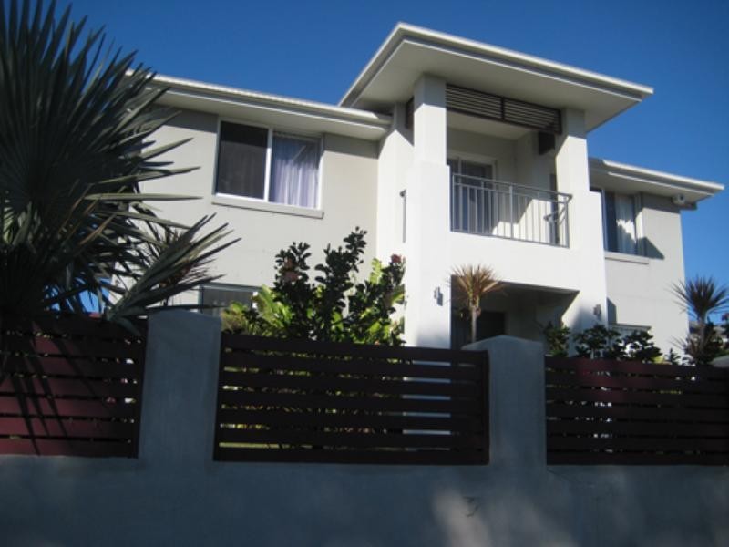 13 Admiral Crescent, Springfield Lakes QLD 4300