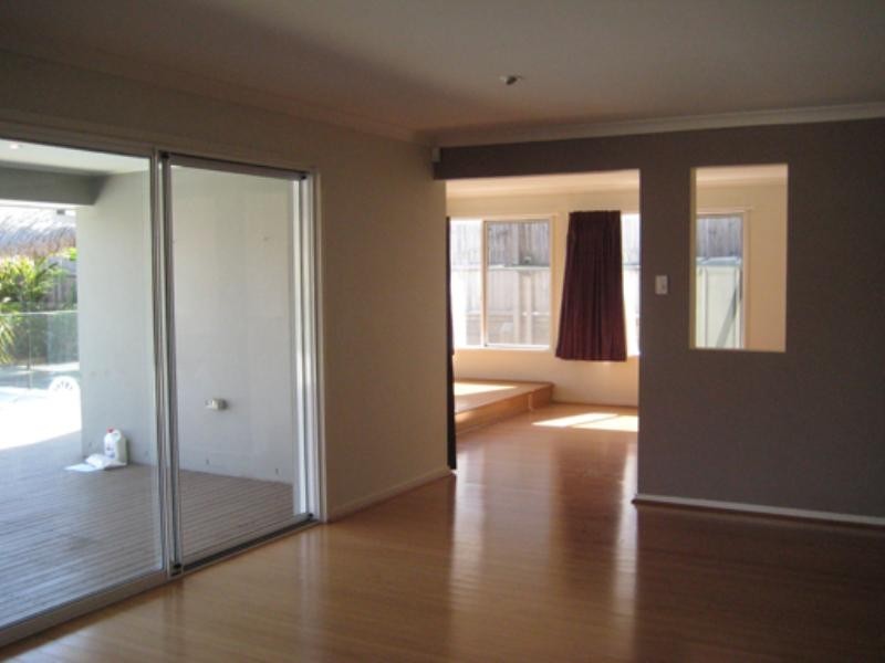 13 Admiral Crescent, Springfield Lakes QLD 4300