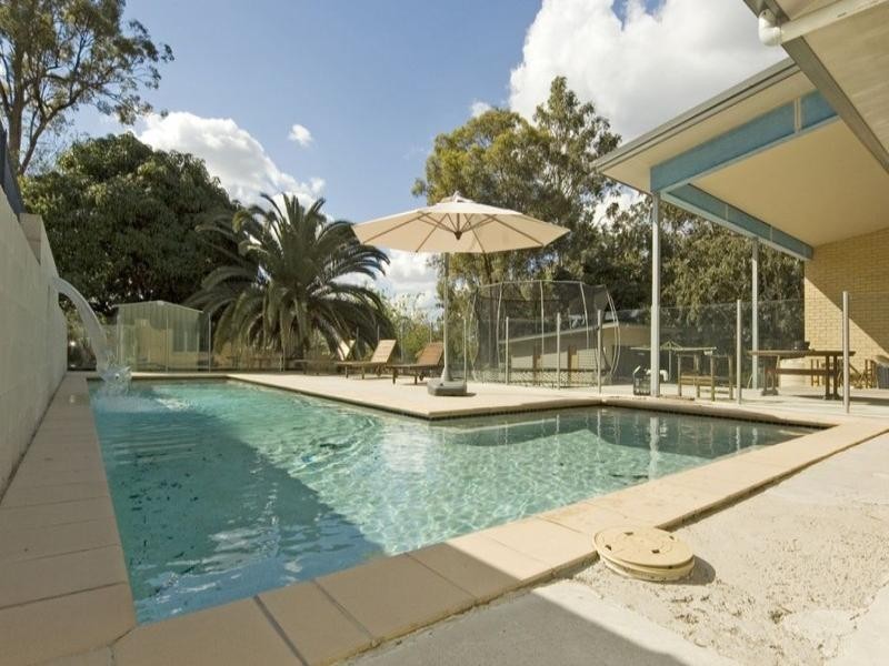 42 Moss Road, Camira QLD 4300