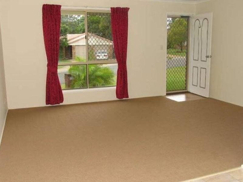 On Amelia Court, Camira QLD 4300