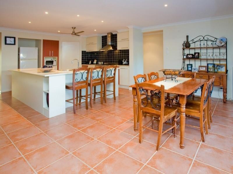 Springfield Lakes QLD 4300