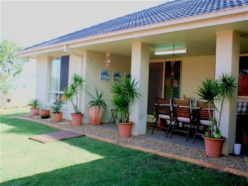 On Emma Place, Springfield Lakes QLD 4300