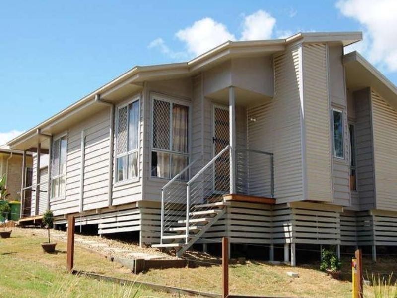 On Elmwood Circuit, Springfield Lakes QLD 4300