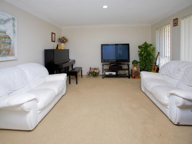 Springfield Lakes QLD 4300