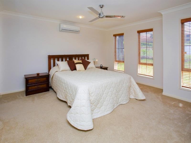 Springfield Lakes QLD 4300