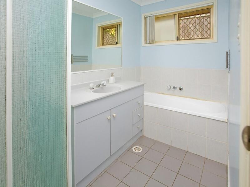 19 Greenway Circuit, Springfield QLD 4300