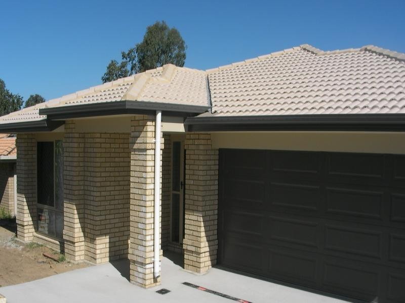 On Karnak Court, Camira QLD 4300