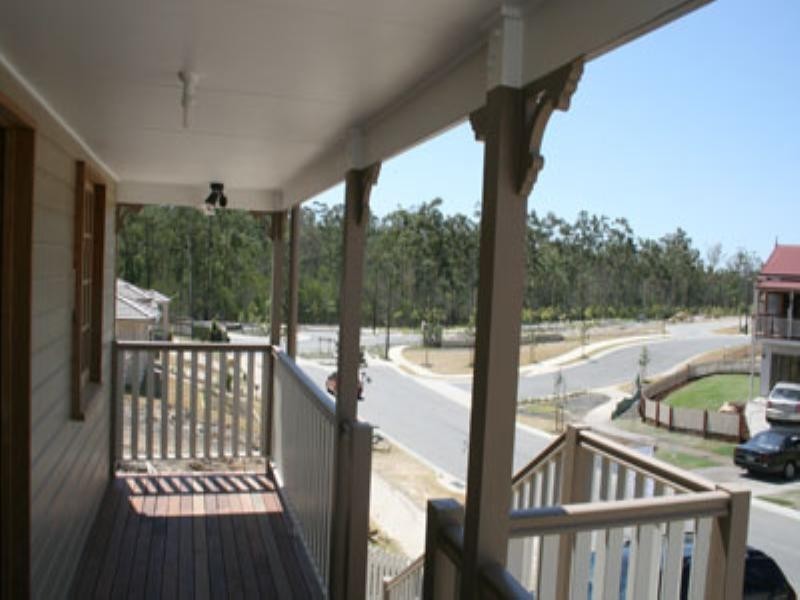7 Park Edge Drive, Springfield Lakes QLD 4300