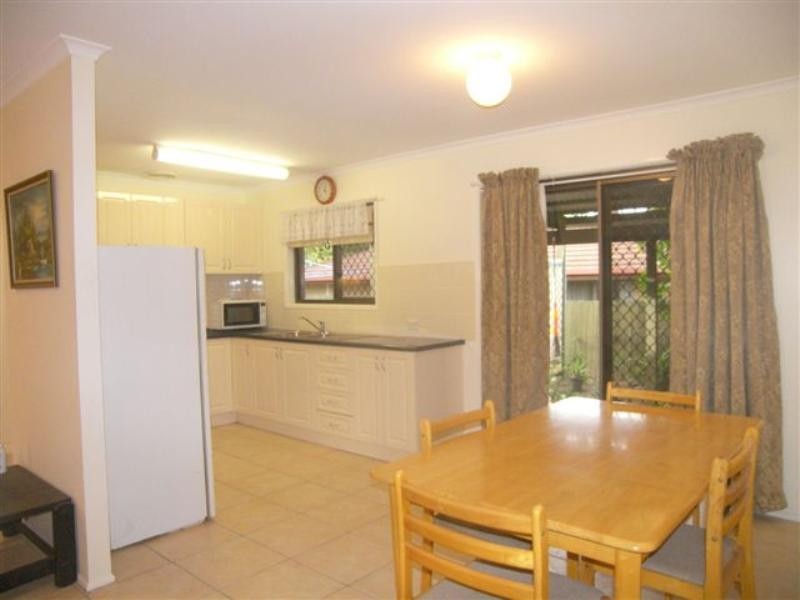 1 Roy Lane, Camira QLD 4300