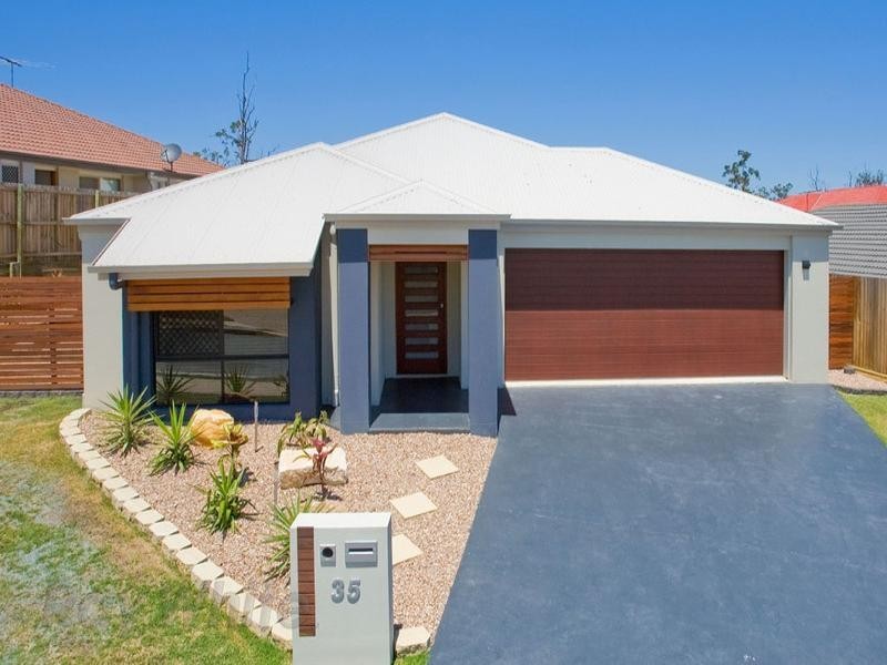 35 Parkview Drive, Springfield Lakes QLD 4300