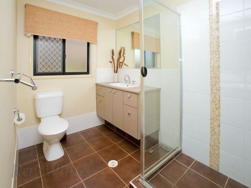 35 Parkview Drive, Springfield Lakes QLD 4300