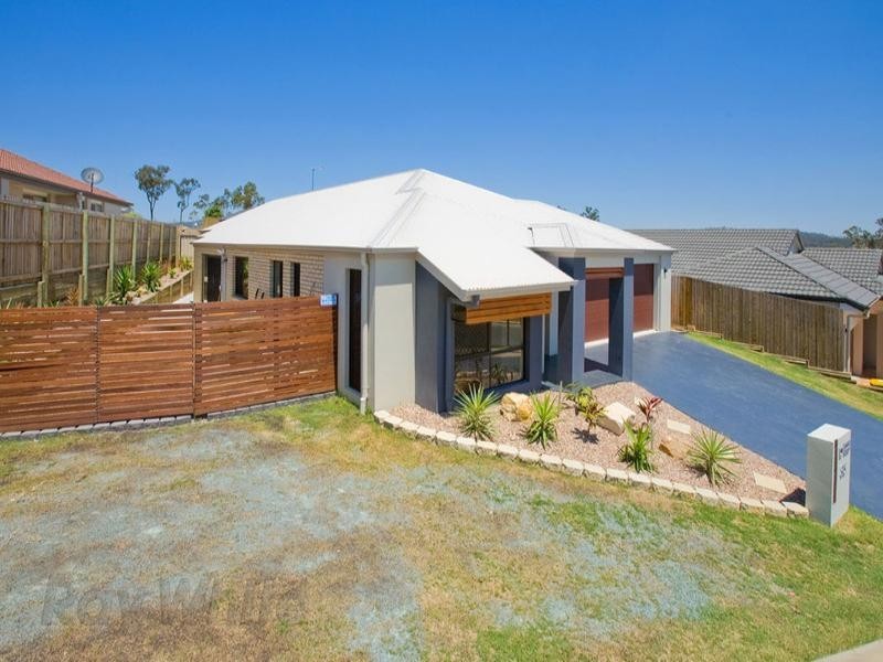 35 Parkview Drive, Springfield Lakes QLD 4300