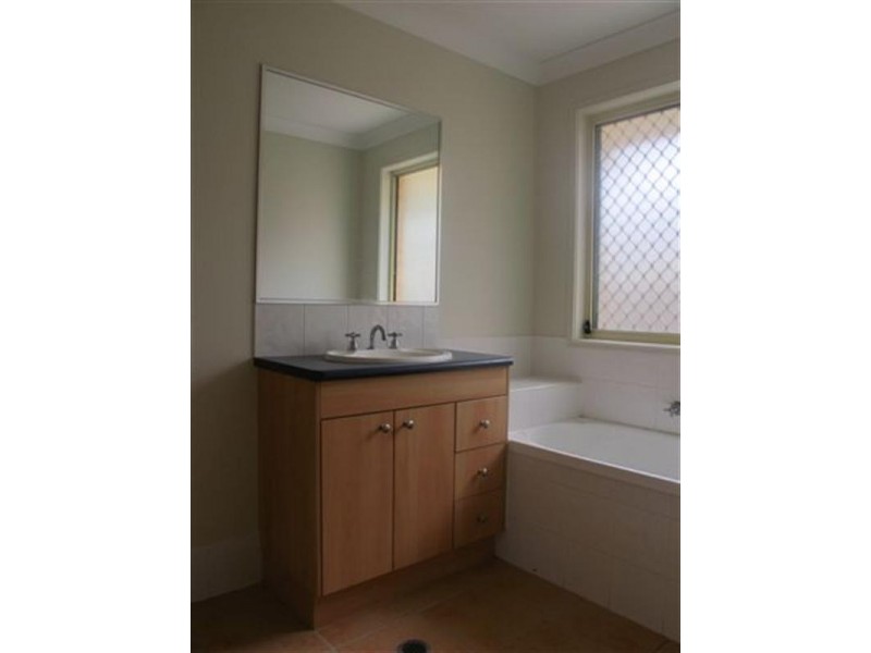 On Aldworth Place, Springfield Lakes QLD 4300