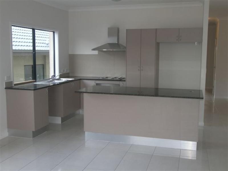 Springfield Lakes QLD 4300