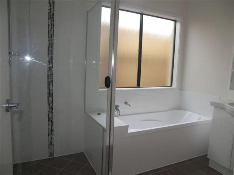 Springfield Lakes QLD 4300