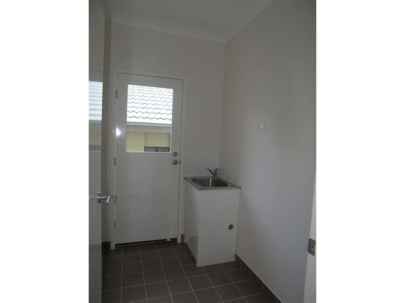 Springfield Lakes QLD 4300