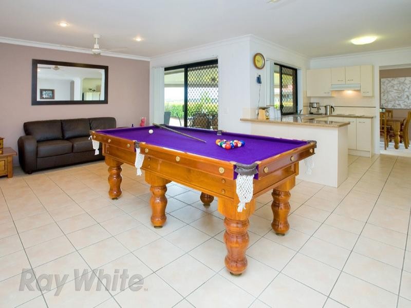 1 Lyons Court, Springfield QLD 4300