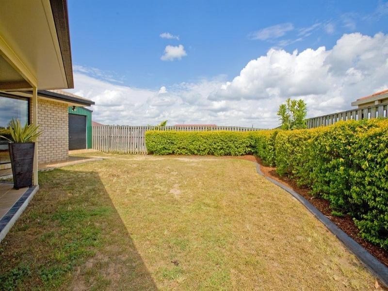1 Lyons Court, Springfield QLD 4300