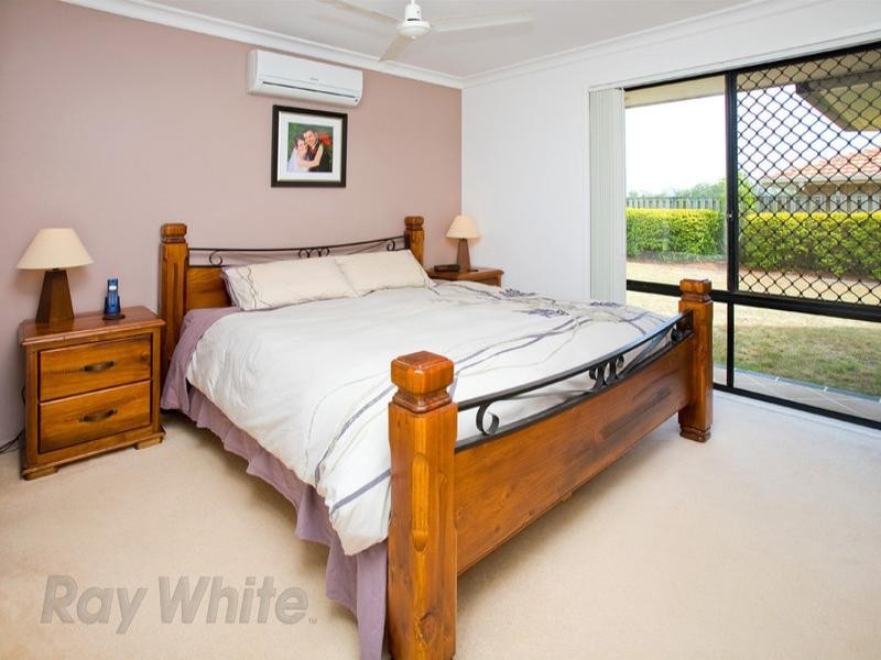 1 Lyons Court, Springfield QLD 4300