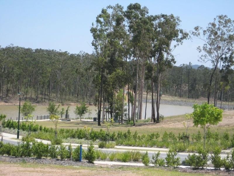 6 Cruiser Close, Springfield Lakes QLD 4300