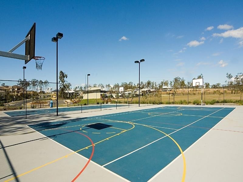 6 Cruiser Close, Springfield Lakes QLD 4300