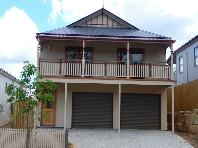 On Kinglake Avenue, Springfield Lakes QLD 4300